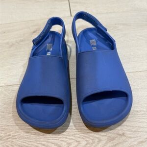 Blue Open-Toe Sandals Kids size 11-12